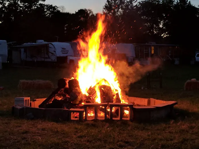 Echo Farms RV Resort Picture 4