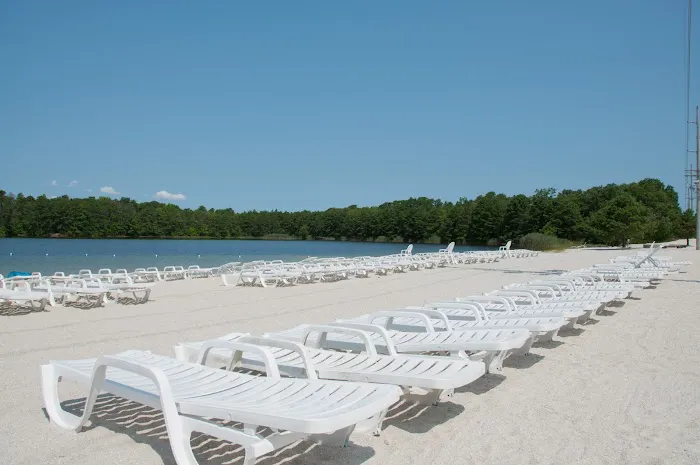 Thousand Trails Lake & Shore Picture 2