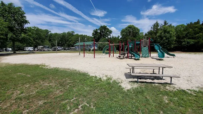 Thousand Trails Chestnut Lake Picture 1
