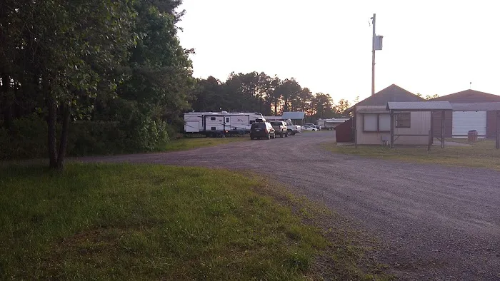 Range 14 RV Park Picture 5