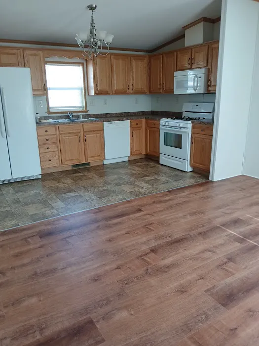 Seashore Mobile Home Park Picture 4