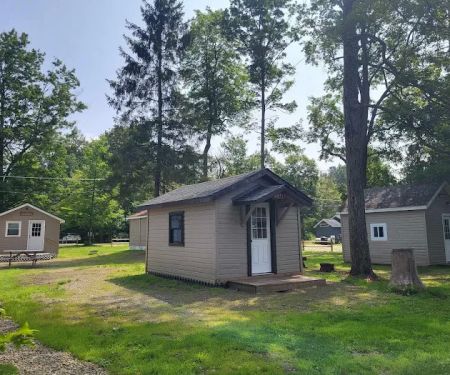 Higby's Campground Office