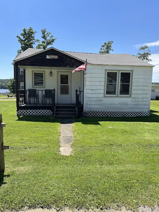 Higby's Campground Office Picture 10