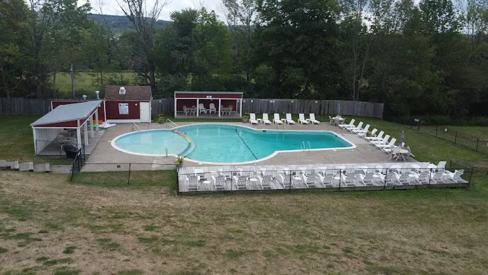 Jones Pond Mens Only Campground & RV Park Picture 5