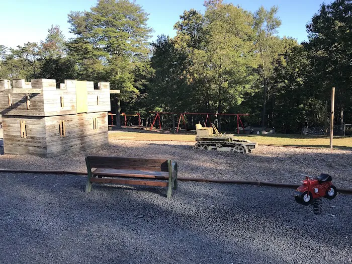 Christmas Pines Campground, LLC Picture 7