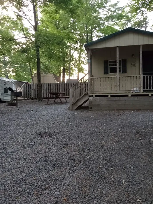 Christmas Pines Campground, LLC Picture 4