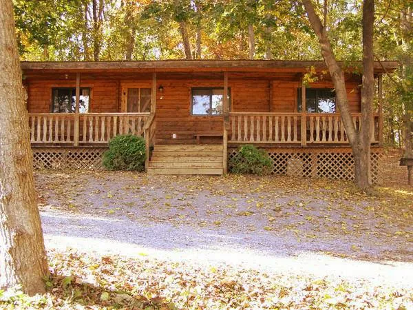 Robin Hill RV Campground Picture 8