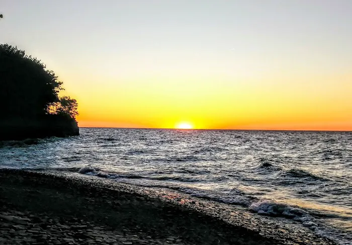Brookside Beach Picture 4