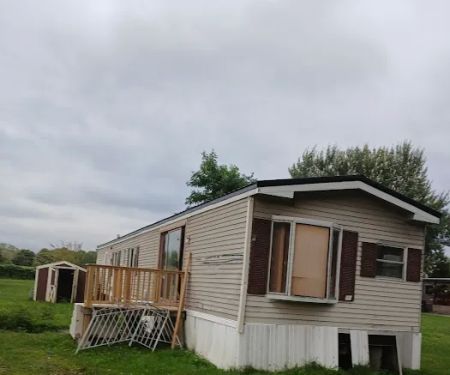 New Horizons Mobile Home Est
