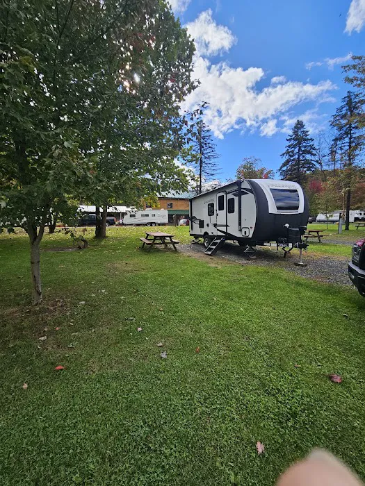 Lake Glory Campground Picture 2