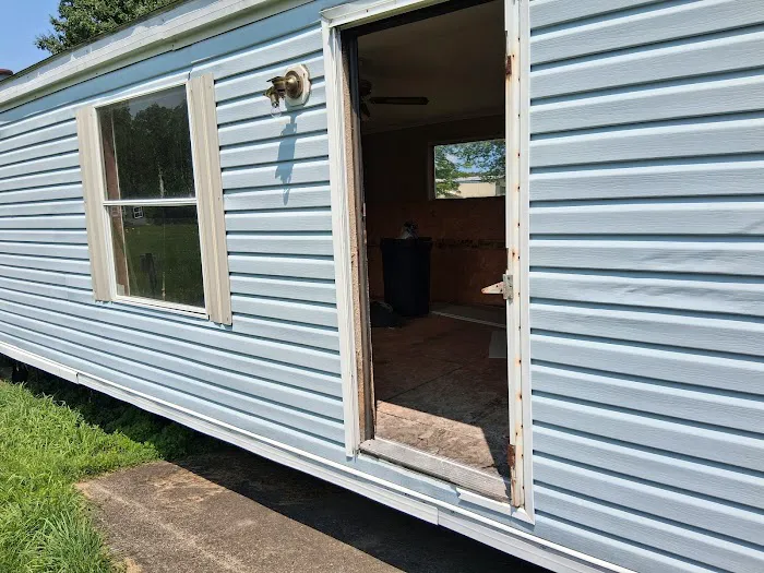 Pleasant View Mobile Home Park Picture 10