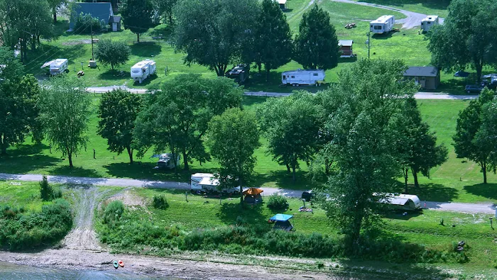 Riverside Acres Picture 6