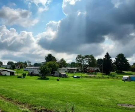 Crestwood Mobile Home Park
