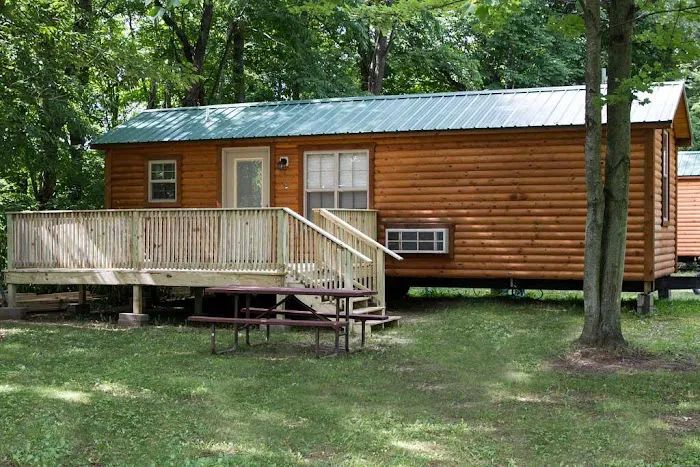 Adventure Bound Camping Resort - Four Winds Picture 9