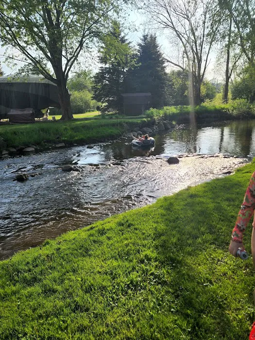 Woodstream Campsite Picture 8