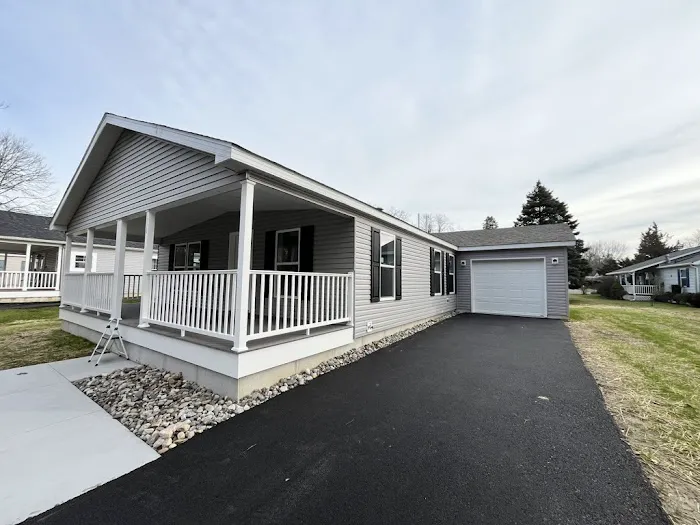 Colonial Heritage Manufactured Home Community Picture 4