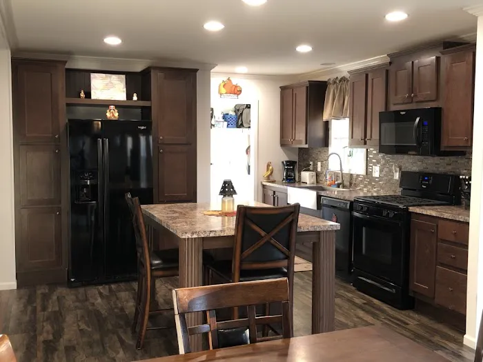 Colonial Heritage Manufactured Home Community Picture 6