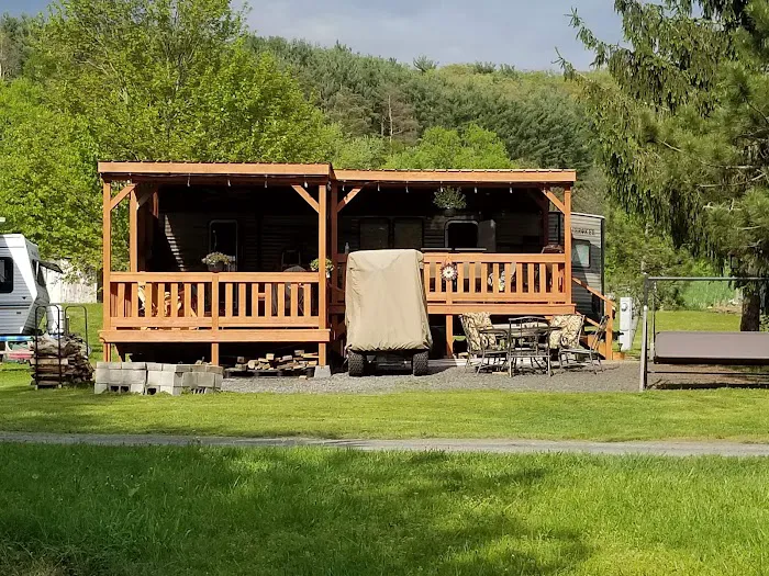 Ideal Park Campground Picture 6