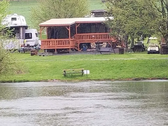 Ideal Park Campground Picture 7