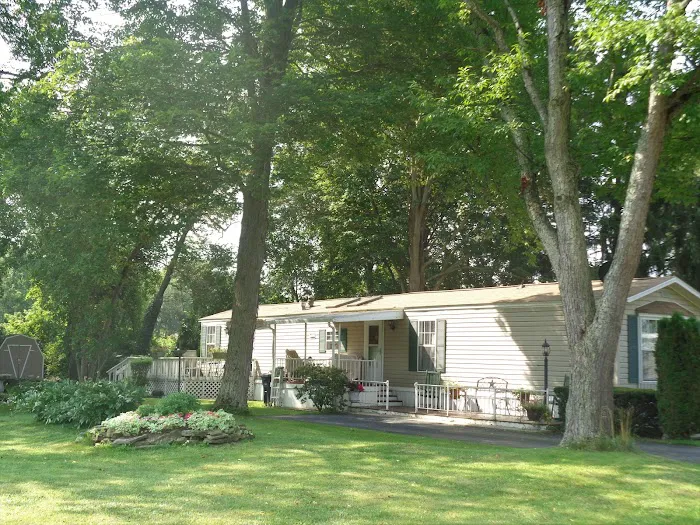 Victory Village Manufactured Home Community Picture 3