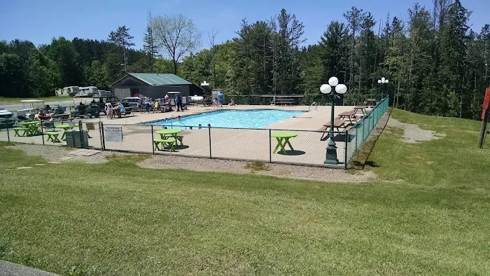 Three Valley Campground Picture 10