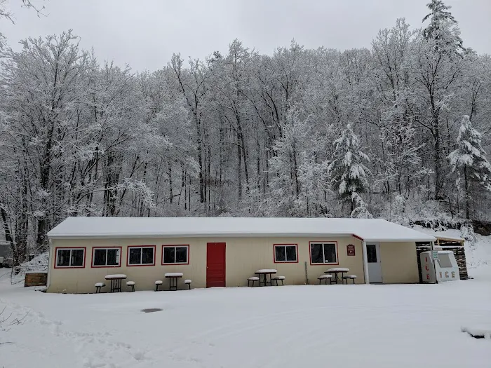 Sugar Creek Glen Campground Picture 2