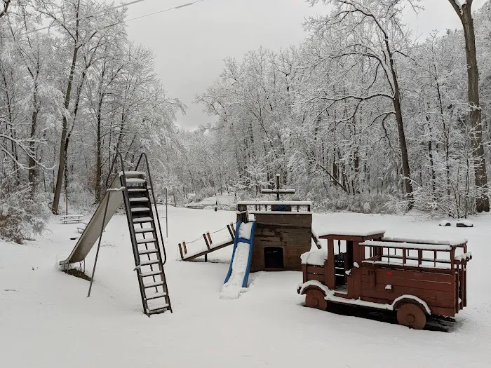 Sugar Creek Glen Campground Picture 6