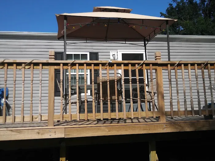 Terry's Mobile Home Park Picture 1