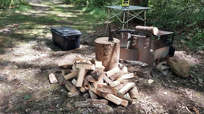 Lake Towhee Camp Grounds Picture 2