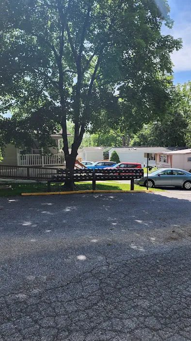 Cherry Mobile Home Park Picture 5