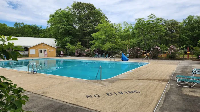 Indian Rock RV Park & Campground Picture 2