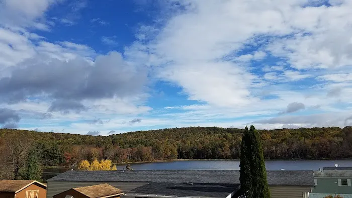 Oakwood Lake Village Picture 1