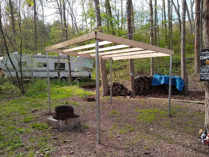 Red Ridge Lake Campgrounds Picture 9