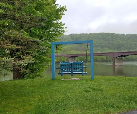 Hickories Park Camping and BBQ Area