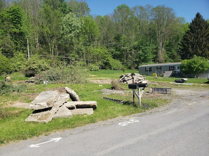 Valley Manor Mobile Home Park Picture 2