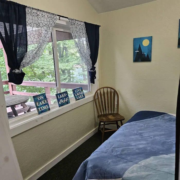 Colden Lakes Resort Picture 10