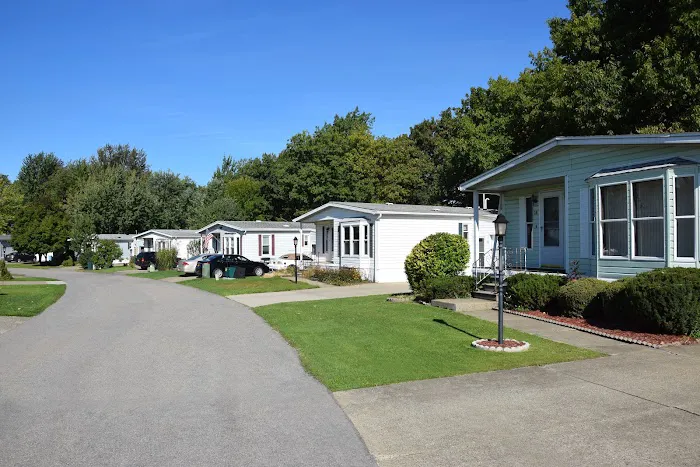 Eagle Crest Manufactured Home Community Picture 9