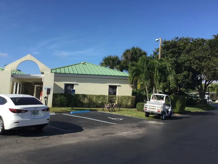 Golf View Estates Mobile Home Picture 3