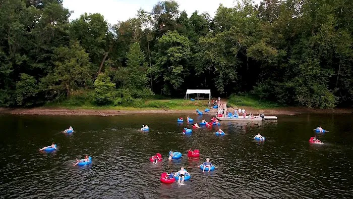 Treasure Island River Camping Picture 3