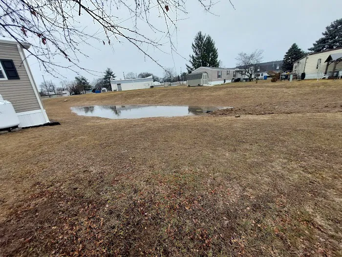 Pennwood Crossing Manufactured Home Community Picture 3