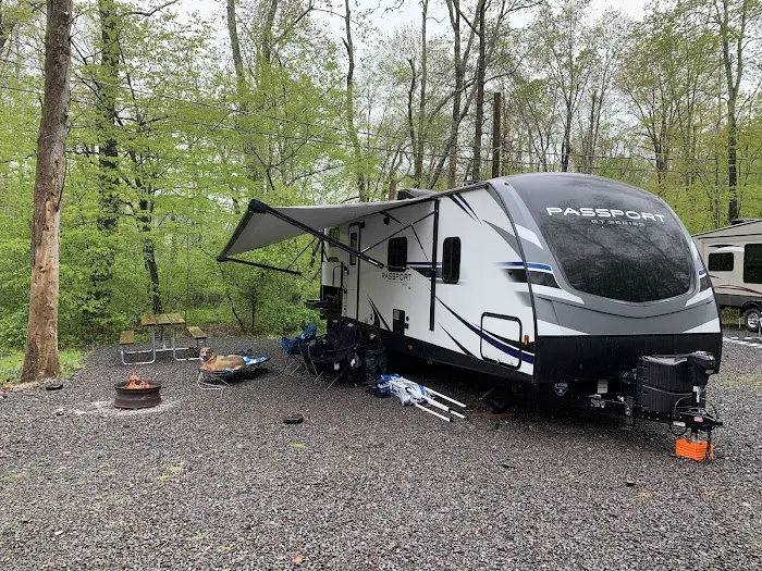 Colonial Woods Family Camping Resort Picture 7