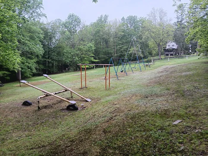 Highland Campgrounds Picture 3