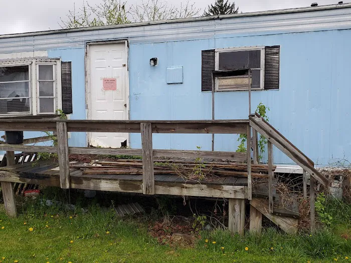 Stewart's Trailer Park Picture 10