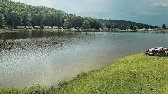 Lake Timberline Picture 8