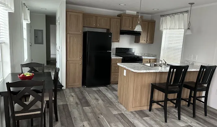 Shamrock Mobile Home & RV Park Picture 1