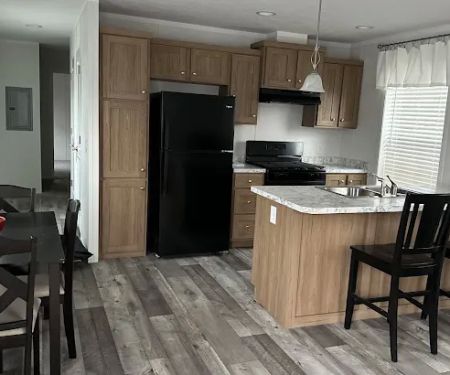 Shamrock Mobile Home & RV Park