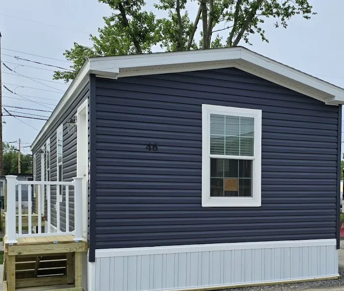 Shamrock Mobile Home & RV Park Picture 3