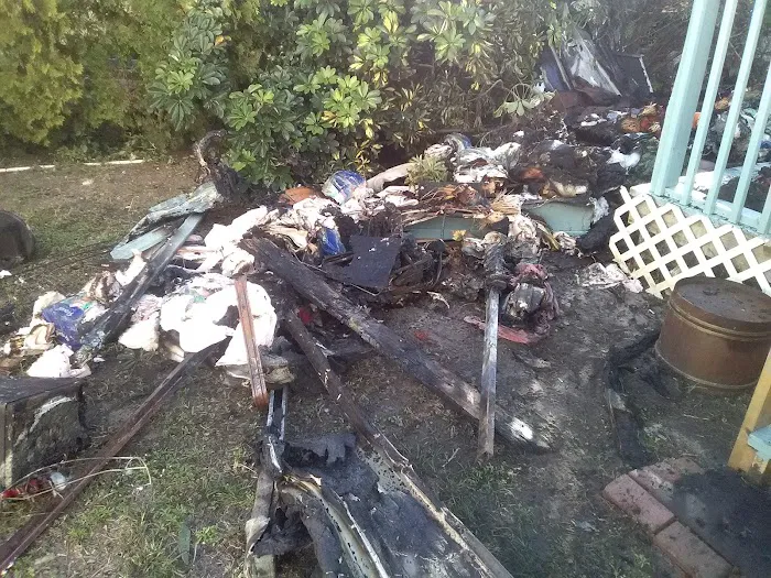 Holiday Village Mobile Home Picture 10