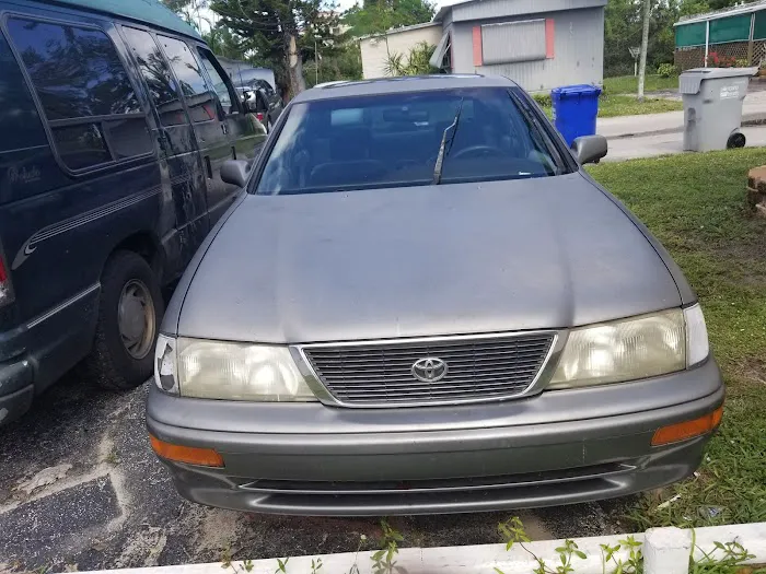 Holiday Village Mobile Home Picture 6