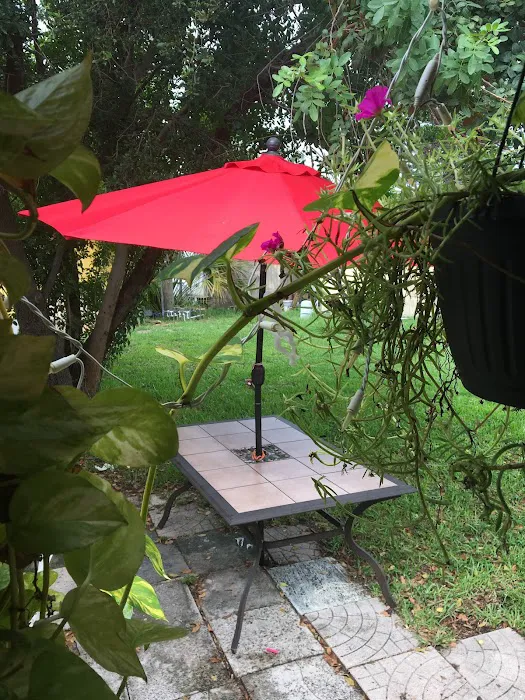 Holiday Village Mobile Home Picture 7